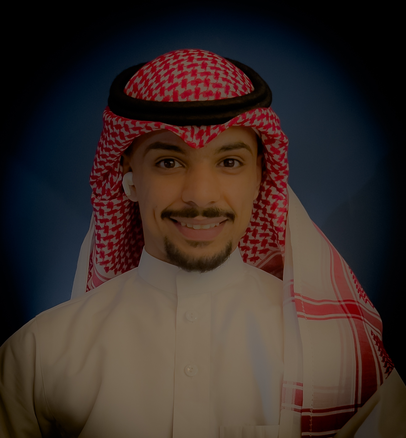 شعار عدنان